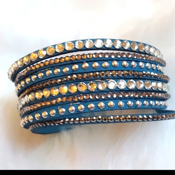 Urban Boutique Jewelry - Genuine Teal Suede & Crystal Wrap Bracelet❤